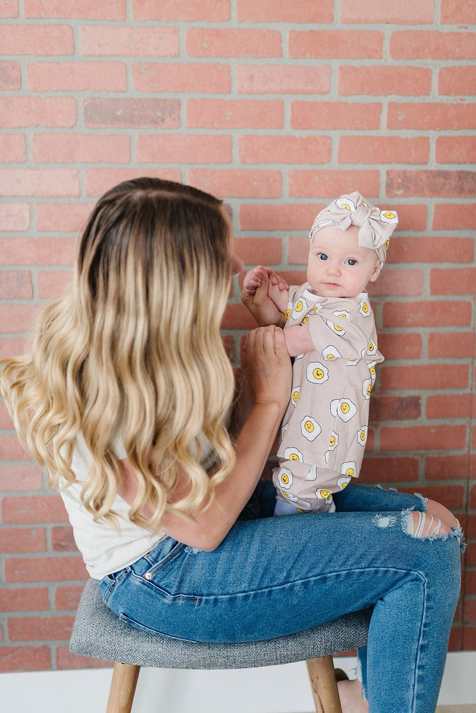 earth baby outfitter ruffle set